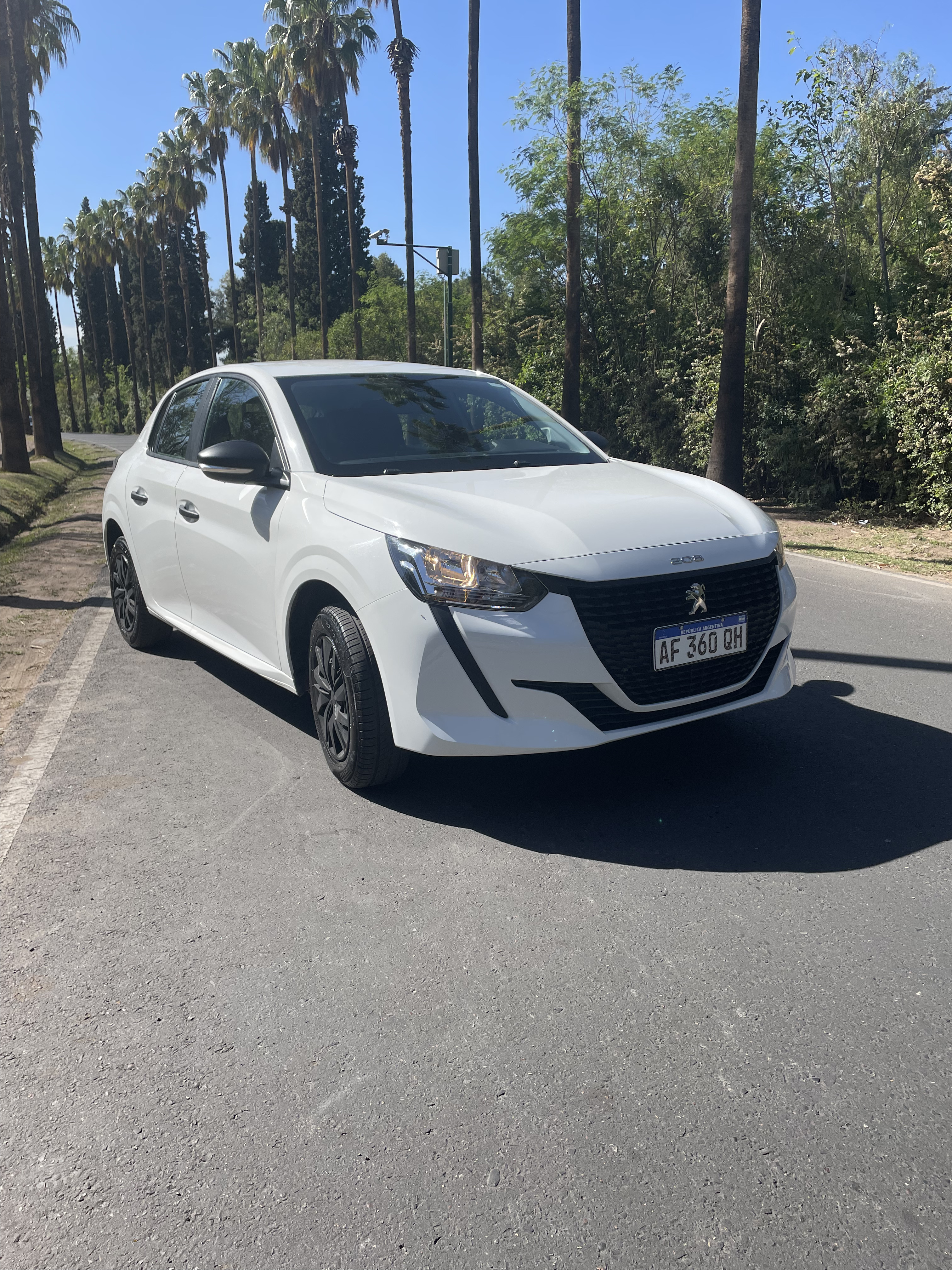 PEUGEOT 208 LIKE 1.2